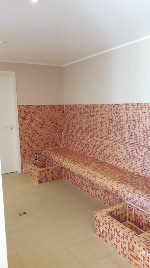 3 Zimmer Ferienwohnung Haus Meeresblick Mit Meerblick A005 Mit Suedterrasse Und Strandkorb Баабе Екстериор снимка
